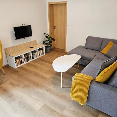 Apartman V Tichu Теплице-над-Метуи Экстерьер фото